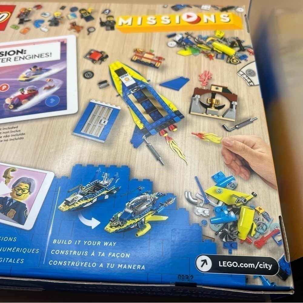 LEGO City 60355 Water Police Detective Missions New Sealed retired - Picture 3 of 10